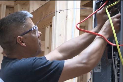 Electrical wiring installation for higher education in electrical technology programs at Pensacola S.