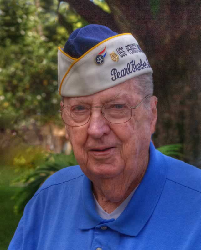 Senior veteran in uniform at Memorial Day event.