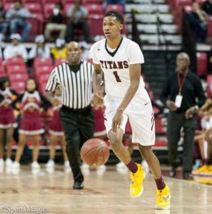 PSC men's basketball team welcomes new players for 2017-18 season.