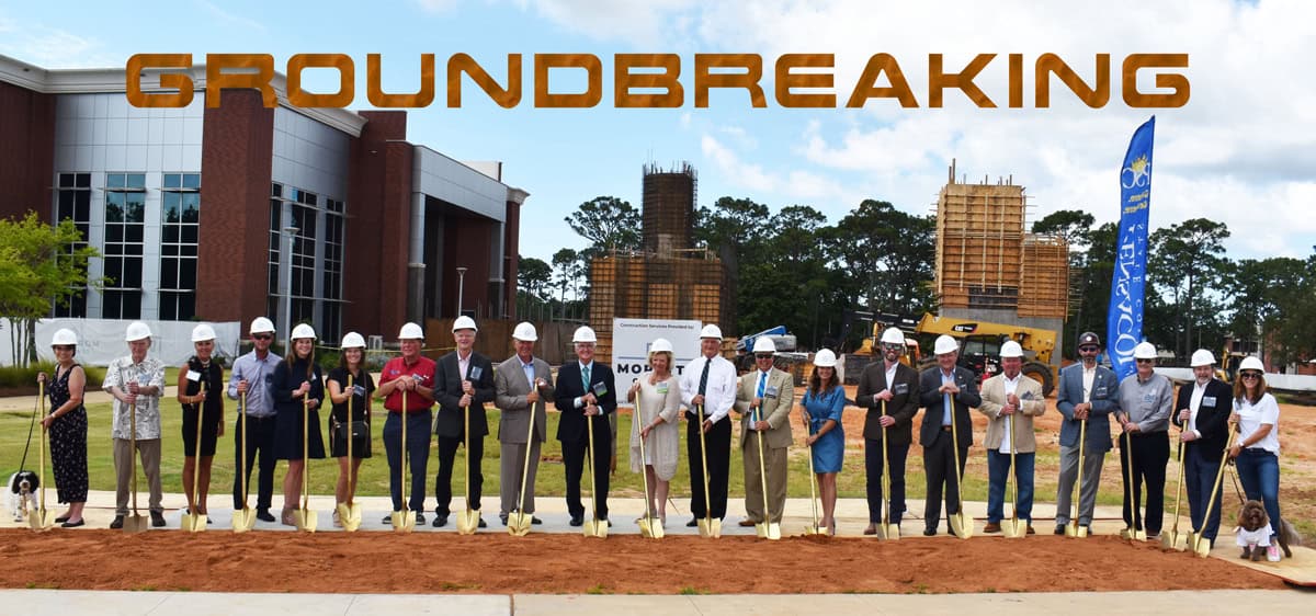 Groundbreaking event featuring college officials and community leaders at PSC’s new building site.