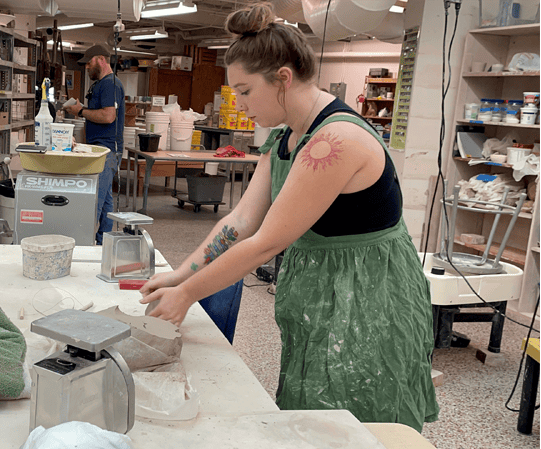 decorative image of art-class , Students are back. Fall classes have started. Campuses are buzzing. Finally! 2022-08-18 14:32:47